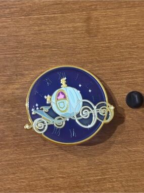 Boxlunch Cinderella Carriage Pin